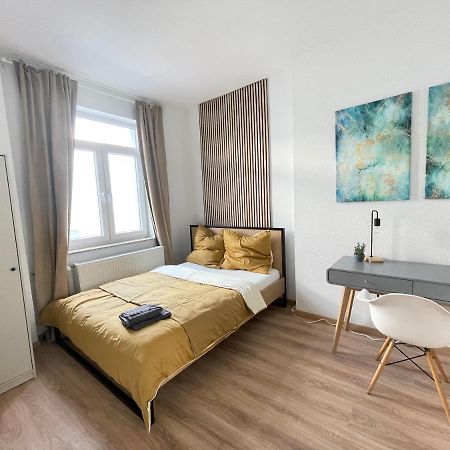 150Qm - 5 Rooms - Free Parking - Mallibase Apartments هانوفر المظهر الخارجي الصورة