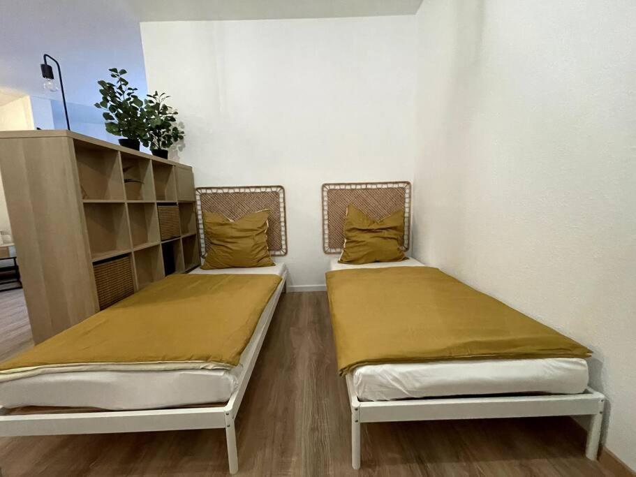 150Qm - 5 Rooms - Free Parking - Mallibase Apartments هانوفر المظهر الخارجي الصورة
